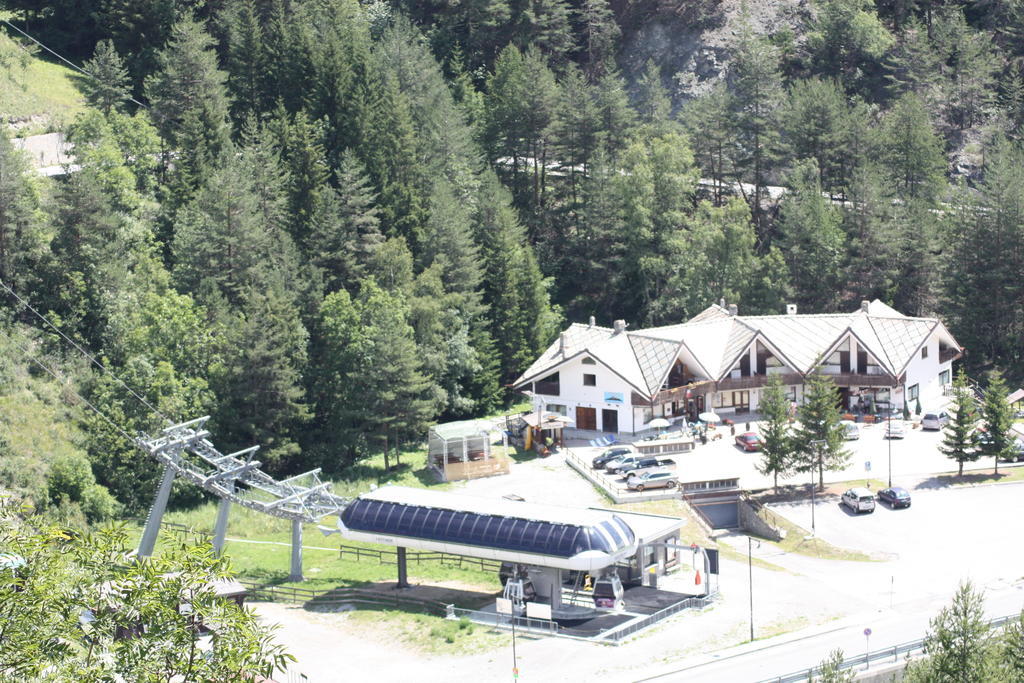 Olympic Mountains Hotel Cesana Torinese Kültér fotó