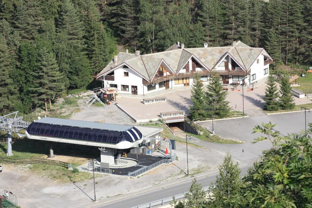 Olympic Mountains Hotel Cesana Torinese Kültér fotó